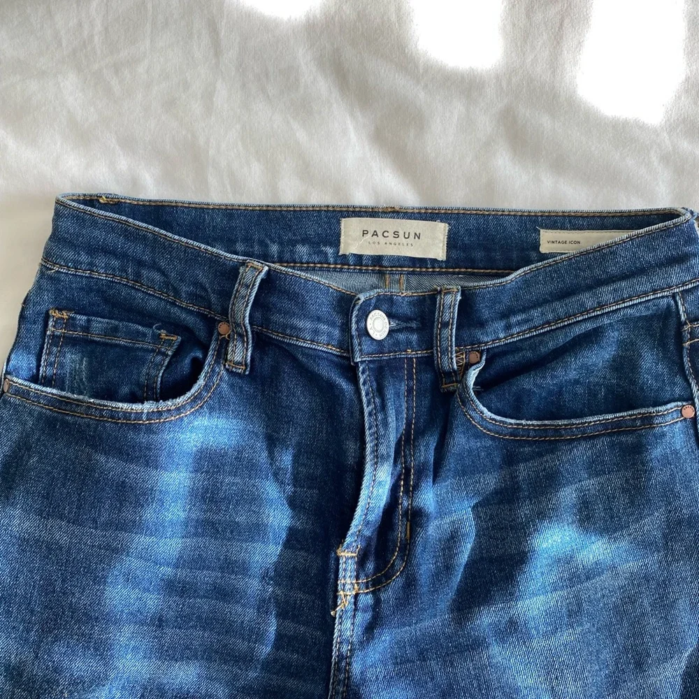 Jeans - Picture 4 of 5